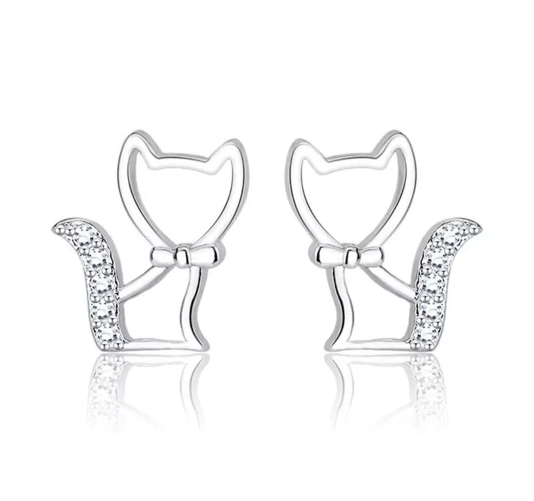 925 Sterling Silver Stunning Cute Cat Stud Earrings