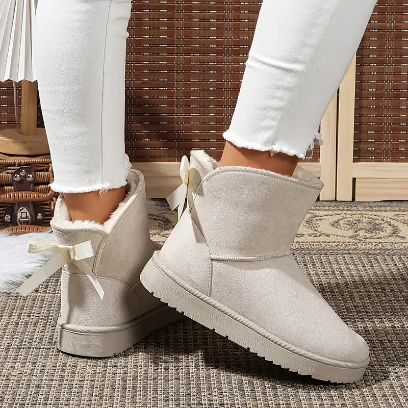 Women's Winter Plush Fleece Lining Snow Boots with Faux Fur Trim