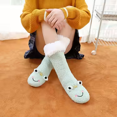 1 Pair Women'S Plush Fleece-Lined Winter Socks