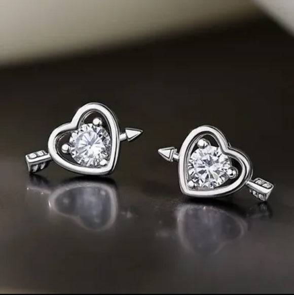 925 Sterling Silver Crystal Love Heart Stud Earrings