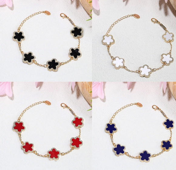 Ladies Five Flower Fashion Bracelet