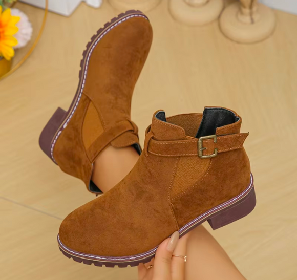 Buckle Round Toe Boots