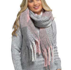 Ladies Buckle Yarn Check Scarf with Tassel