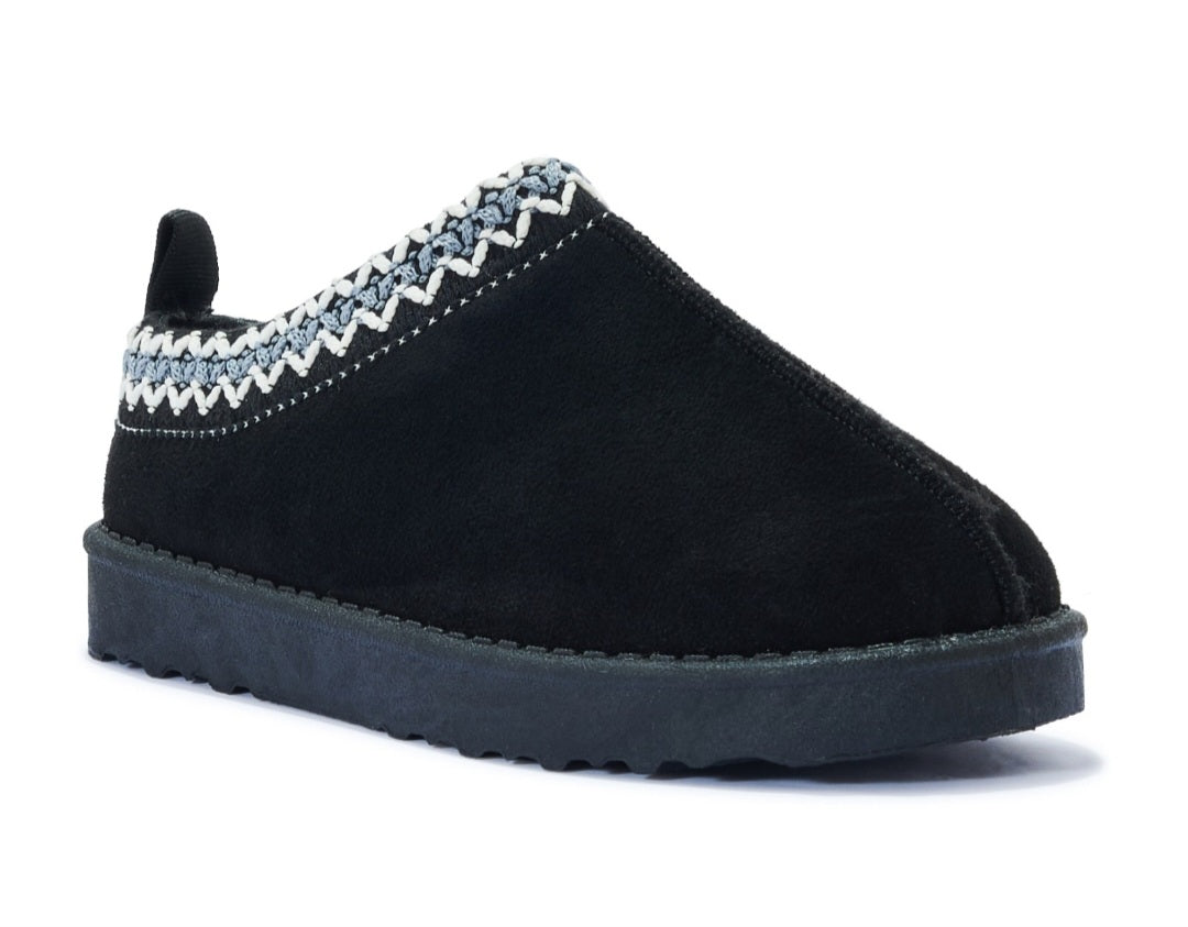 NEW KIDS SLIP ON WARM FAUX FUR LINED SLIPPER SHOES
