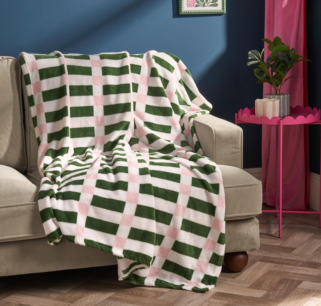 Checkerboard Throw Blanket