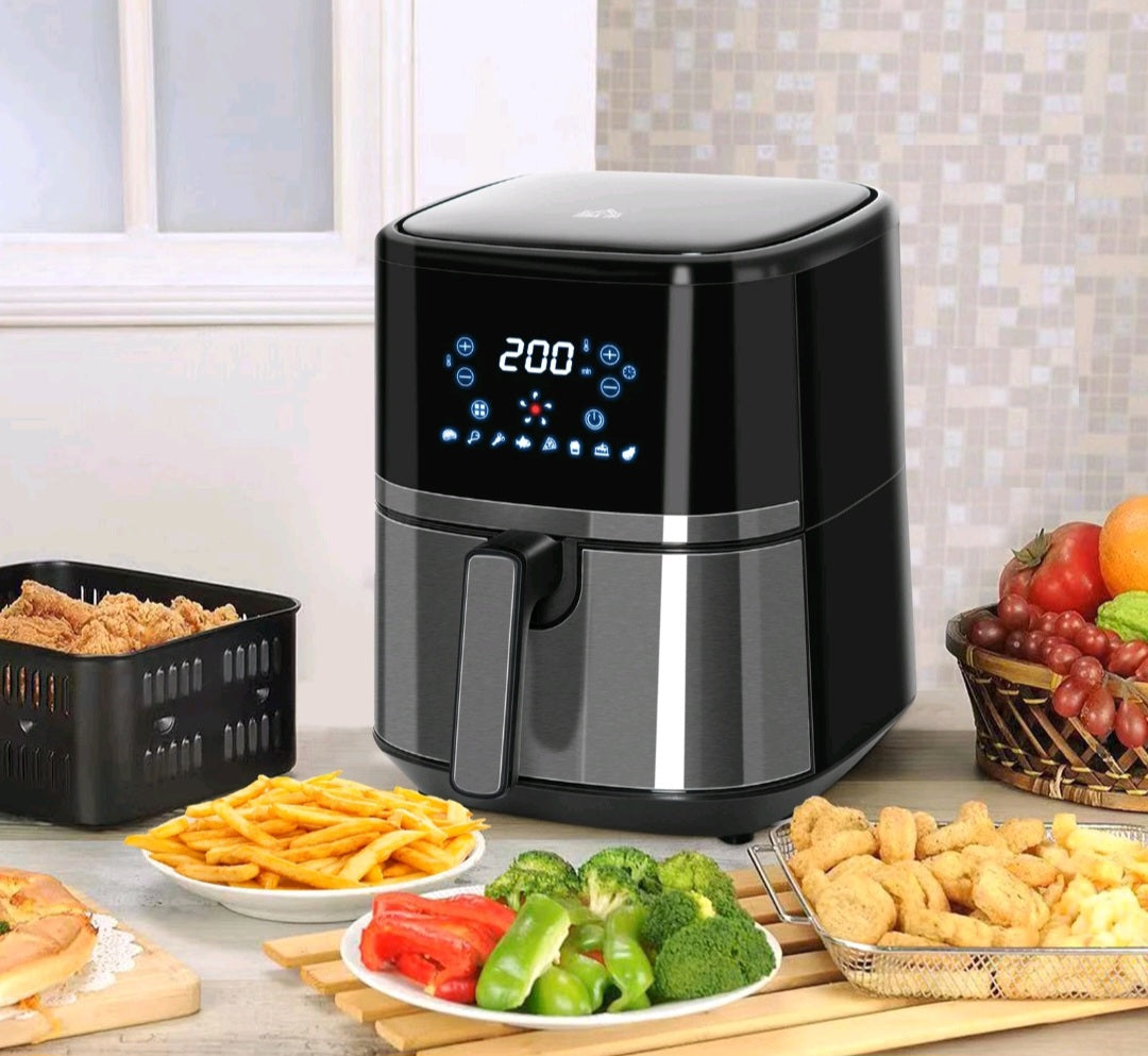Air Fryer 1500W 4.5L with Digital Display Rapid Air Circulation and Timer