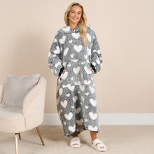 Load image into Gallery viewer, Adults Extra Long Heart Teddy  Hoodie Blanket