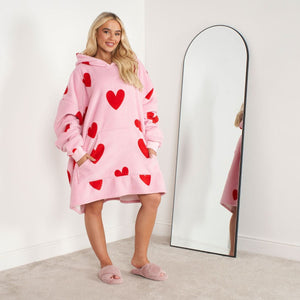 Heart Print Hoodie Blanket - Pink