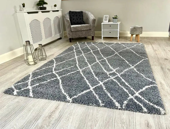 Grey Ivory Shaggy Rug