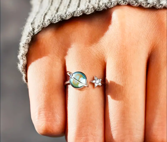 Ladies Earth Moon Star Fashion Ring